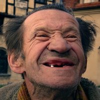 15. Общий вес бактерий, живущих в организме человека, составляет 2 килограмма.