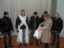 Как провожали призывников в Советскую армию?