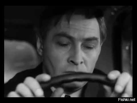 Ты что, не в курсе. Просто Штирлиц задержался на 20 минут Но.
Но ровно через двадцать минут он проснется и поедет в Берлин