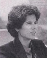 А если вот так:



Что у них общего?
А того хера, который возле астронавта Смита, так вообще уже по костям разобрали: