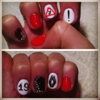 Нифига не понял, зачем п;)зду на ногтях рисовать?