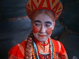 Славянская красота: старинные фотографии русских женщин в традиционных нарядах