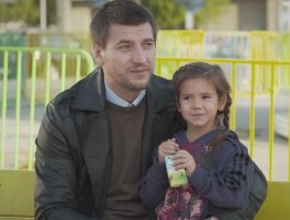 Александр Устюгов с дочкой Евгенией в сериале "Ментовские войны"