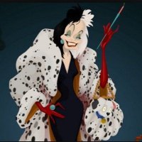 Почему Джокер? Круэлла же!  Только раскабаневшая.