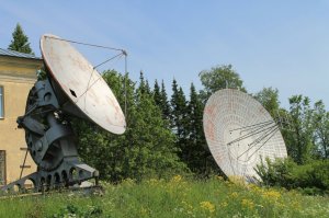 Тоже Пулково, правда состояние их увы(
Что касается Бадар и Зеленчука, то в 2014 и 2015 там были введены в эксплуатацию телескопы РТ-13 с 2017 еще один РТ 13 строится в Светлом.