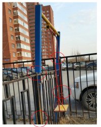 1-По передней лапе,на которой стоит и по хвосту видно что кот идёт вниз,хотя сразу визуально кажется что вверх.
2-оба круга идентичны.
7,8,9-обычная иллюзия,с другой стороны если посмотреть отлично это видно:)
11-треугольник изменился,можно заметить по верхней линии.
16-ну просто же всё,скорее всего на детской площадке идёт ремонт,качели сняли и пока прислонили к забору,чтоб не упала обвязали верёвками в четырёх местах.Ничего странного там нет.