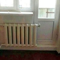 "Когда убедил поставить ещё одну секцию... Так же теплее будет. Разве нет?" - Конечно теплее, дверь то теперь не открывается)))