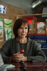 Спустя 40 лет...
Елена Цыплакова (Зося)
Евгения Симонова (Дина)
Екатерина Дурова (медсестра)