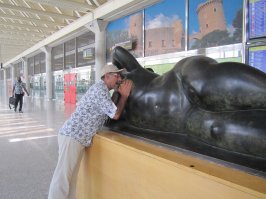 Когда ты знаешь как правильно фотографироваться с памятниками