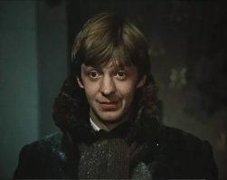 В роли Лариосика в фильме "Дни Турбиных"