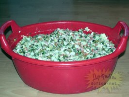 Хватит пиз.деть никогда не укладывался в 300рублей НА ОЛИВЬЁ!