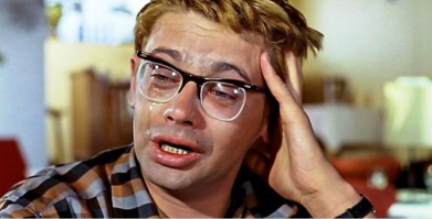 Девушка получила от отца цветы спустя 5 лет после его смерти