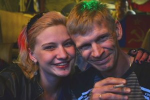 Похож я на погонщика ослов?.. 20 лет в такси... ни одной аварии по моей вине.. не греби всех под одну гребёнку, ладно?