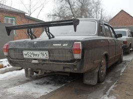 Не вижу в этом никакой порчи, сделано качественно и со вкусом. Унижают их в основном колхозники.