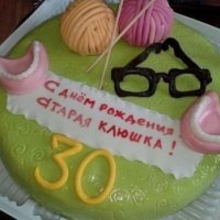 можете ей еще такой торт подарить )