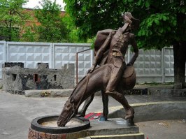 Кусочек головы от этого и кусочек Головы от этого !
.

.