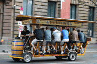 Ну да, автомобили же есть, почему бы не быть самолётам.