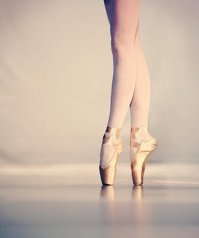 Лучше бы что-нибудь этакое изобразил:)...