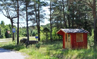 Автобусная остановка на Эстонском острове Сааремаа.