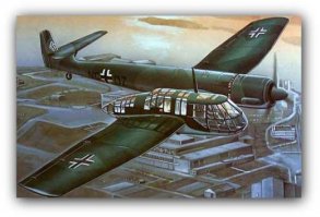 Блом унд Фосс 141 тоже самолет странноватый. Когда от руководства Люфтваффе поступил заказ на разведывательный самолет с такими требованиями - обзор вверх, вниз, назад, вперед и при этом один двигатель, то многие фирмы отказались от участия в конкурсе. Только Блом унд Фосс согласился и создал эту леталку. Кстати летала она неожиданно хорошо. Было выпущено несколько самолетов, но Люфтваффе не рискнули заказывать этот курьез. Заказ был отдан фирме Фокке Вульф и в серию пошел ФВ 189 "Рама". Он удовлетворял всем требованиям, кроме двигателей. Их стало 2. 
Мой дед сбил такой самолет ( ФВ189) над деревней Доброе в 1943 году.