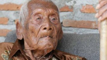 Сапармен Содименджо (1870 - 2017). Ровесник Ленина. Вот это я понимаю!!!