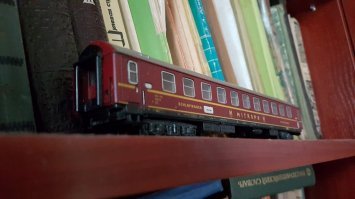 У меня сохранился только вагон из всей ЖД.