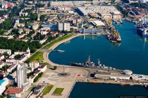 В Новороссийске я был рядом с портом