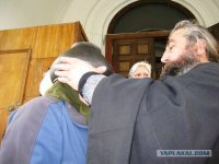 Своих дебилов через край...