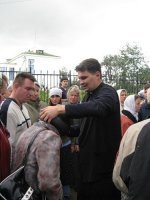 Своих дебилов через край...