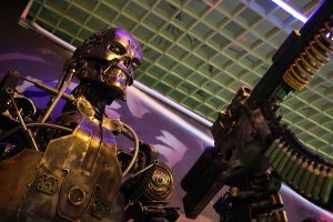 в Питере есть Музей Восстания Машин - там , мне кажется, даже круче скульптуры... вот некоторые и не самые лучшие...