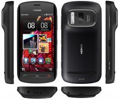 Nokia 808 PureView - лучший камерофон (2012 г.). 
Разрешение - 41 mpx.