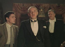 Евгений Евстигнеев великолепен в роли вора в законе