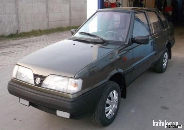 Где-то очень узкие улочки.