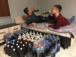 нормальные парни девок позвалиБЫ, 
эти точно  нормальные ?