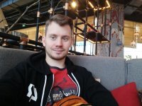 некоторые детские лица не превращаются во взрослые