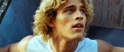 Да полно таких, взять хотя бы красавца из обитаемого острова, после грузчиком работал, а потом в окошко сиганул.