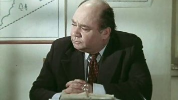 Этот фильм довольно сложный! И в нём мне больше запомнился Евгений Леонов!