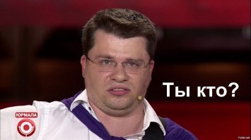 Спортсмен снялся в беременном фотосете вместо своей девушки