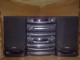 У многих эта техника перекочевала на дачи,где благополучно выполняет свои функции и по сей день.У меня такой