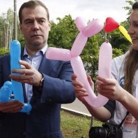 А ДАМ опять без подарка на Новый год остался ;)
В списке деда Мороза товарисч на 2018  не значится