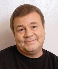Напомнил