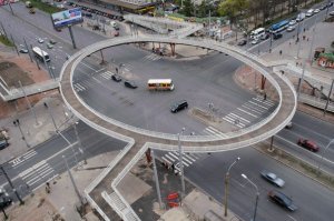 Это конечно да, но результат такого решения - Питерские краб и креветка, которых ненавидят все