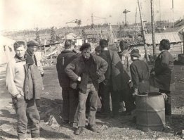 "Щемящие сердце"...советские фотографии Владимира Ролова