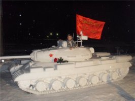Снеговики бывают не только человекообразные! И да, это всё из снега!