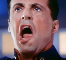 Уникальные кадры: горилла смеется совсем как человек!