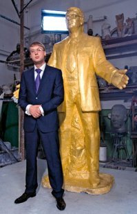 Золотой ты человек.