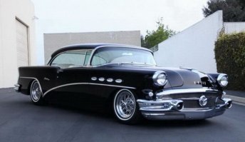 Хороша. Добавлю к семейству - Buick Century, 1956.