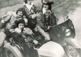 «Д’Артаньян должен уметь все»