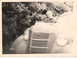 А у нас такой Москвич был 401-й.