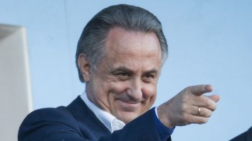 Знаю я одного человека, который может возглавить Роскосмоса, и как раз недавно покинул одну должность)
